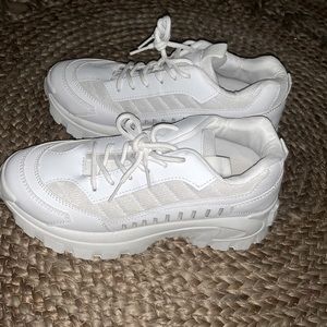 White chunky dad sneakers